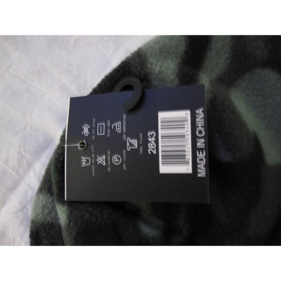 NEW Reversible Hunter Orange Camo Camouflage Thermal Beanie Hat Cap Unisex Adult - Picture 2 of 4